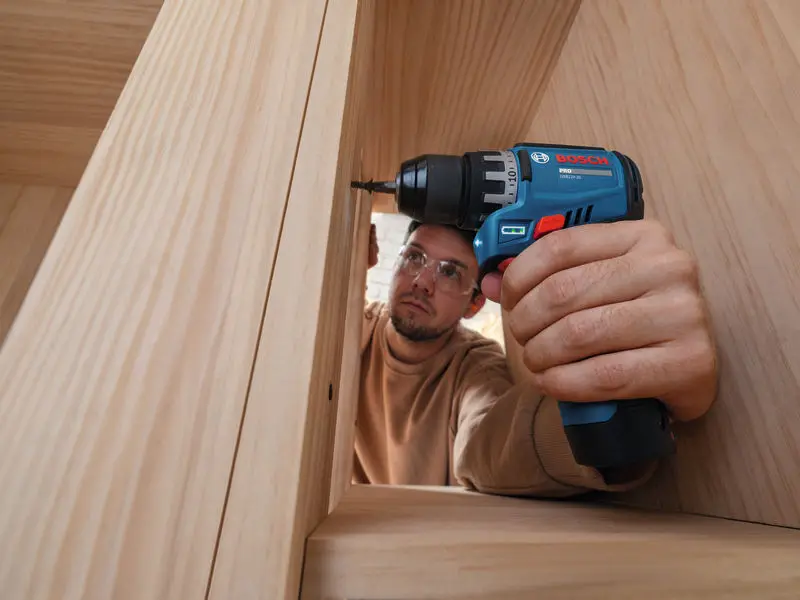 مثقاب بوش الاحترافي GSR 12V-31 - مراجعة Power Tools Sheets وسعره